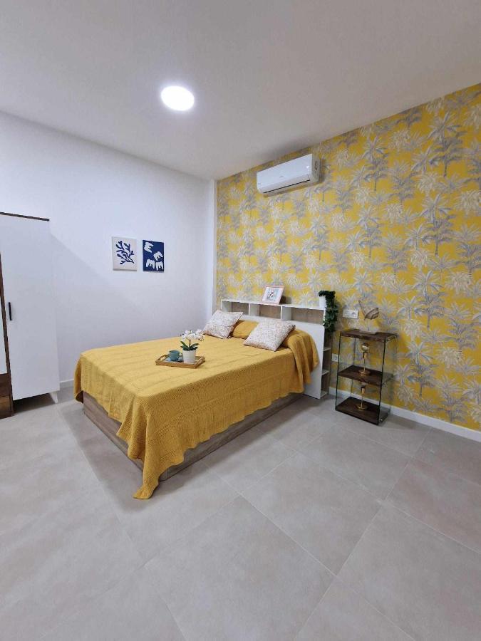 Moderno Apartamento 3 En Calle Marmoles Malaga Exterior photo
