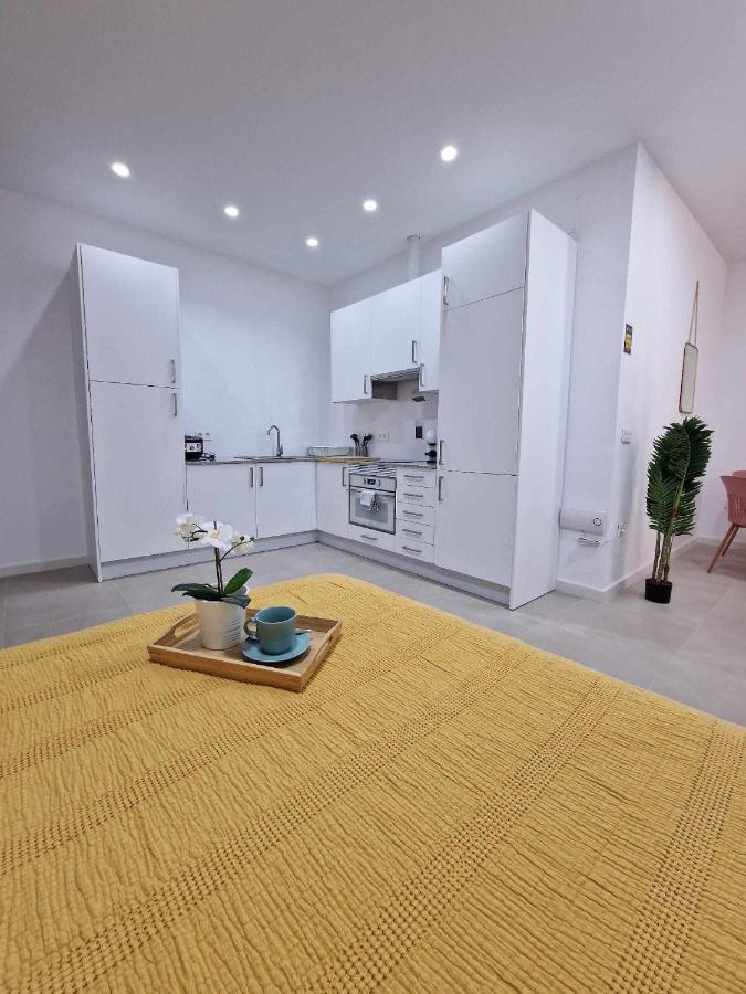Moderno Apartamento 3 En Calle Marmoles Malaga Exterior photo